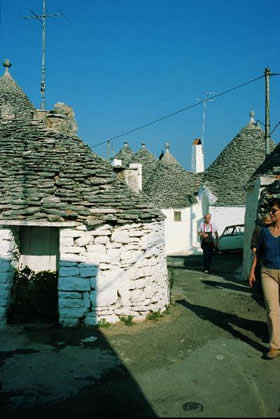 Alberobello - Credit - APT Puglia