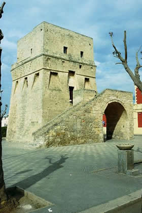 Bari, Torre a Mare - Credit - APT Puglia