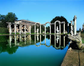 Latium, Tivoli - Hadrian's Villa, no other emperor attained such levels of luxury - Credit - De Agostini Picture Library