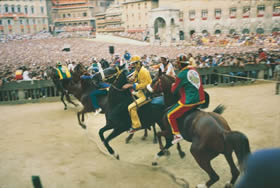 Siena - every year the palio renews a contest between the city's districts - Credit - De Agostini Picture Library