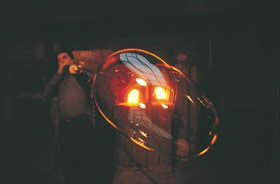 Veneto, Venice - the magic touch of the glassblowers of Murano, creators of masterpieces admired worldwide - De Agostini Picture Library