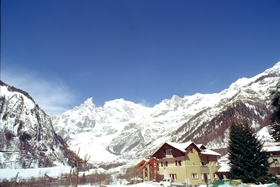 courmayeur - aosta valley - Credit - Fototeca ENIT - Vito Arcomano