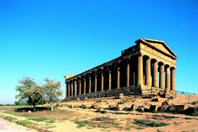 the Temple of Concord dominates the entire Valley of the Temples - Credit - De Agostini Picture Library